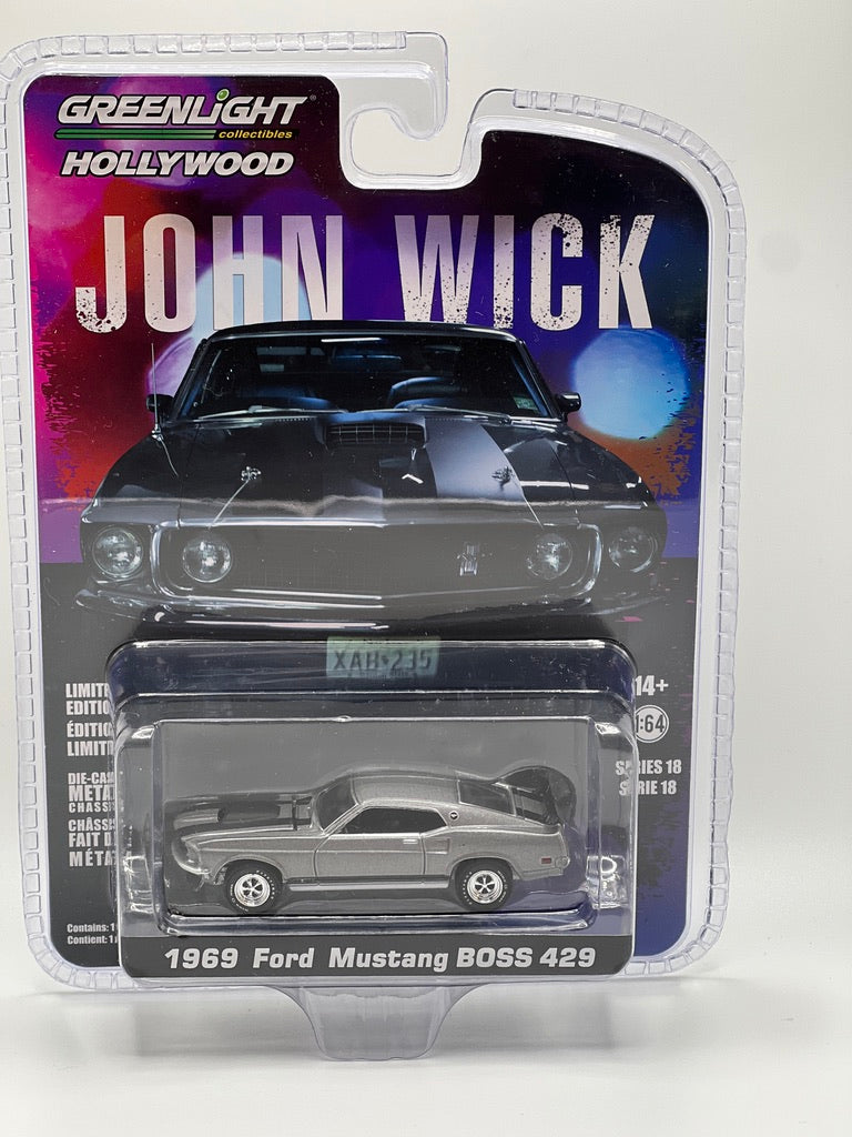 Greenlight Hollywood Series "John Wick" 1969 Ford Mustang Boss 429 Gris metalizado con rayas negras