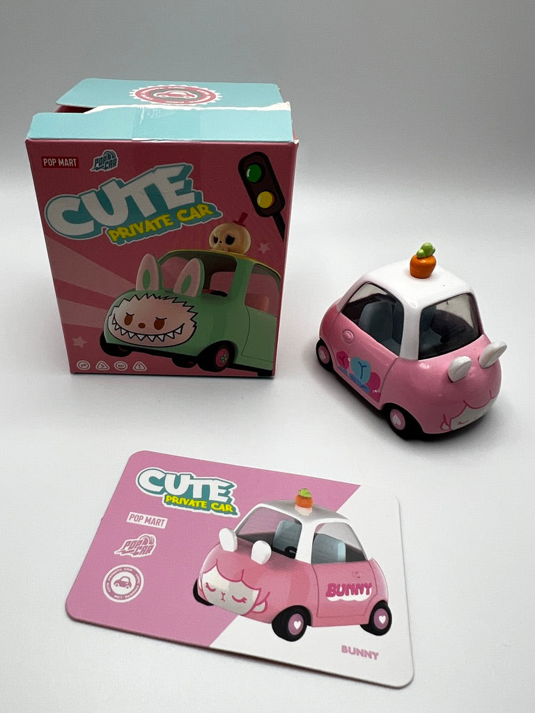 Voiture privée mignonne Pop Mart : lapin