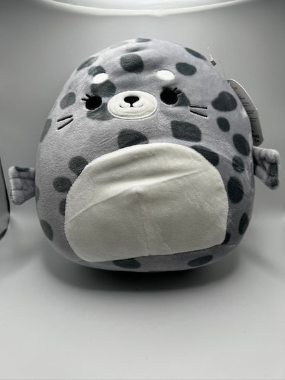 Squishmallow Isis, la foca manchada, peluche suave gris de 8" (NWT)