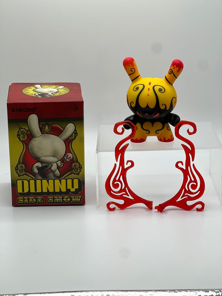 Serie Kidrobot Art of War Dunny: Capo de Sam Fout (2/20)