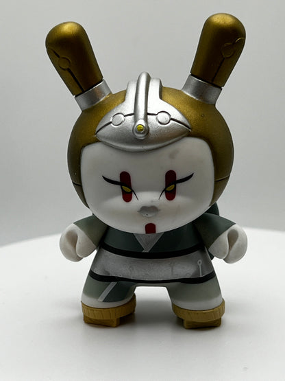 Kidrobot Post Apocolypse: Chica bonita del entretenimiento (Modelo B) 2/16