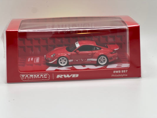 Tarmac RWB 997 Rojo con Franjas Blancas y Llantas Serie "Philadelphia" "Hobby64"