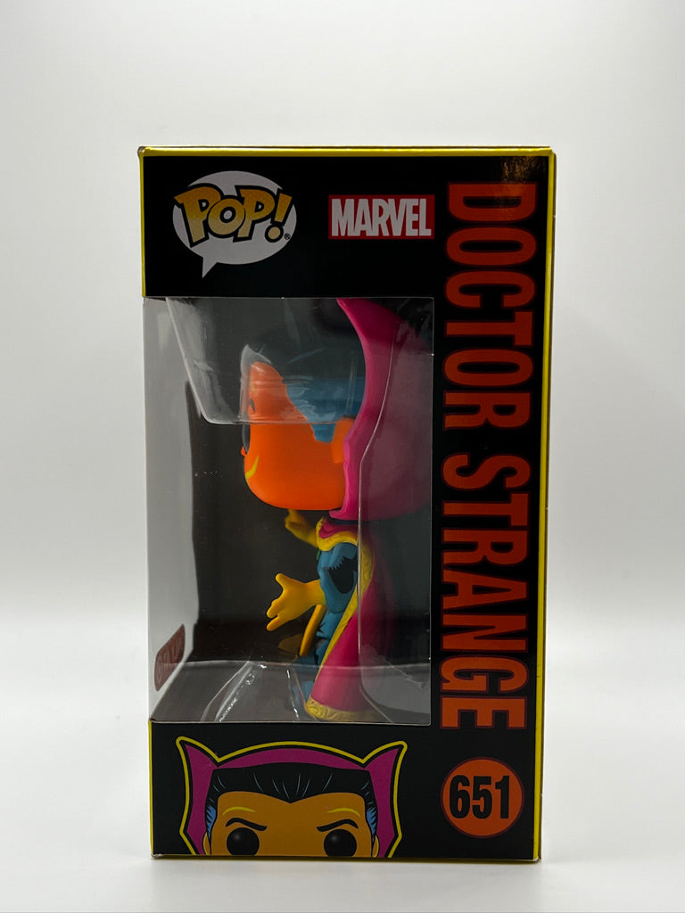 ¡Funko Pop! Marvel - Doctor Strange (Blacklight) Exclusivo de Target