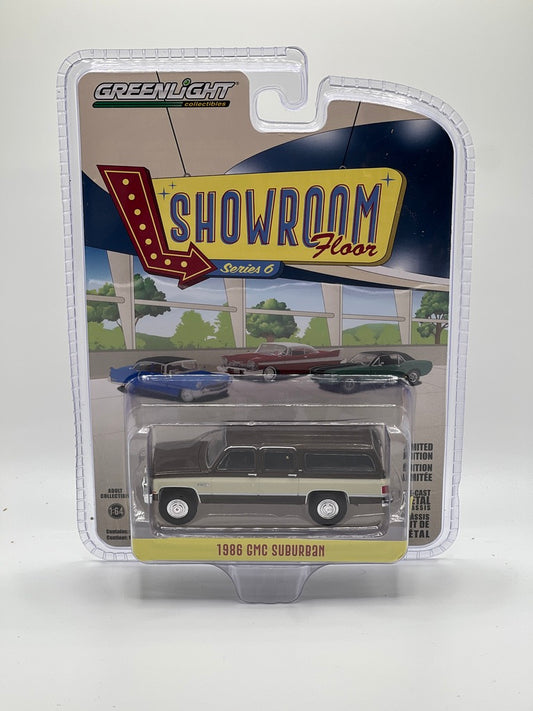 Greenlight Showroom - 1986 GMC Suburban