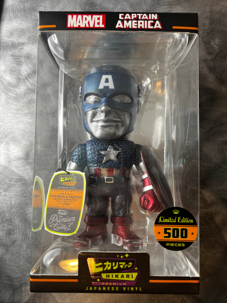 Funko Hikari - Marvel - Capitán América - Titanio (limitado a 500)