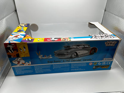 Looney Tunes - Bugs Bunny y Chevrolet Corvette 1957 de Jada