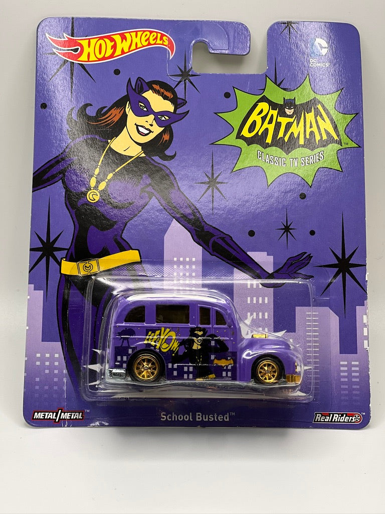 Hot Wheels Premium: Batman Classic TV (4/6) School Busted *Catwoman