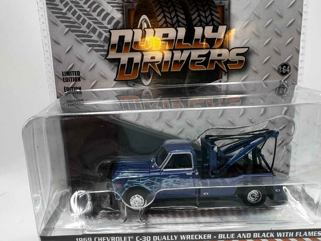 Greenlight Dually Drivers- 1969 Chevrolet C-30 Dually Wrecker (Blue and Black with Flames)