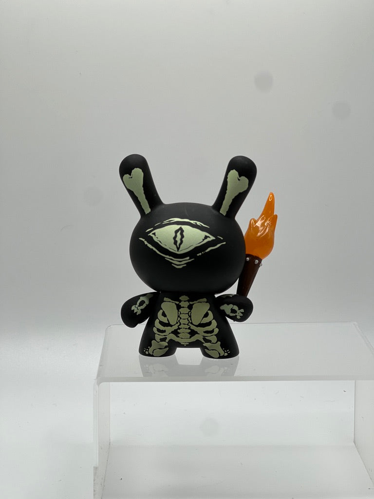 Kidrobot Mishka Dunny Series 2016 - Skeleton w/torch GITD (3/40)