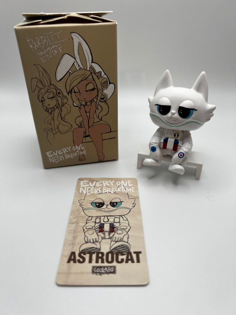 cooltrainLABO Everyone Needs Breaktime: Astrocat