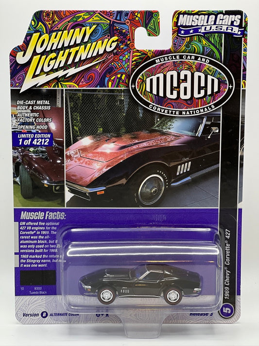 Johnny Lightning Muscle Cars EE. UU. - MCACN #5/6 - Chevy Corvette 427 1969 (negro esmoquin)