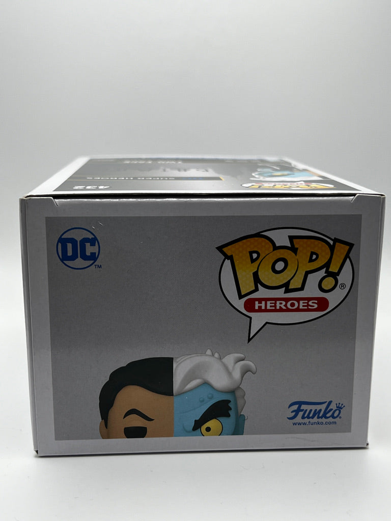 ¡Funko Pop! DC - Dos Caras (LA Comic Con)