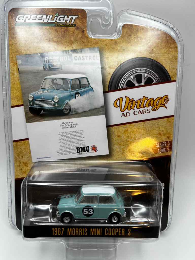 Greenlight Vintage Ad Cars 1967 Morris Mini Cooper S