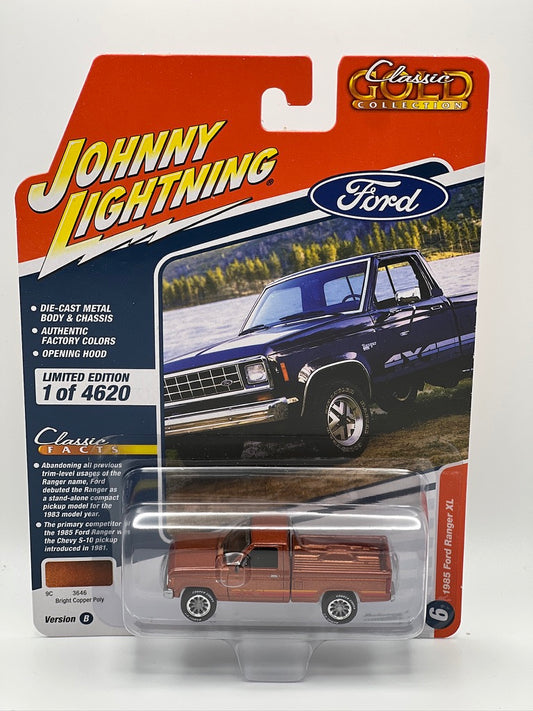 Johnny Lightning -Classic Gold- 1985 Ford Ranger XL (Bright Copper)