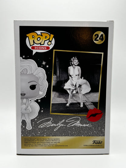 ¡Funko Pop! Iconos - Marilyn Monroe (Blanco y Negro) Exclusivo de Entertainment Earth