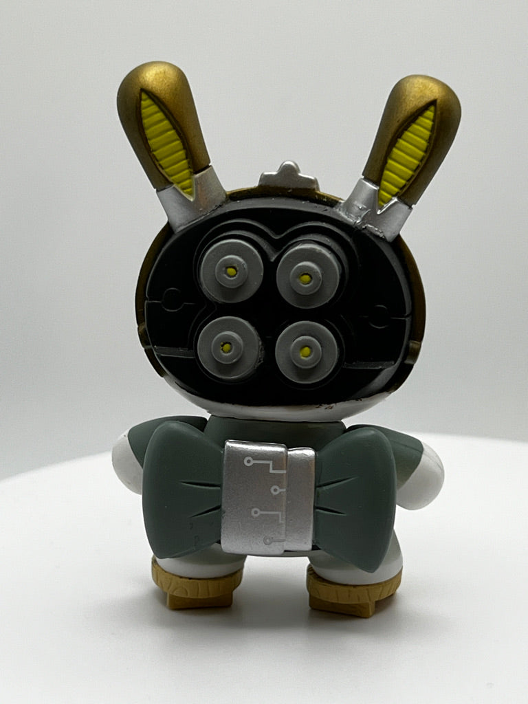 Kidrobot Post Apocolypse: Chica bonita del entretenimiento (Modelo B) 2/16