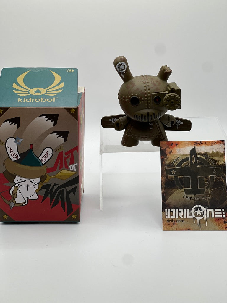 Kidrobot Art of War Dunny Series - A-10 Tank Destroyer (olive) by Drill One - (1/20)