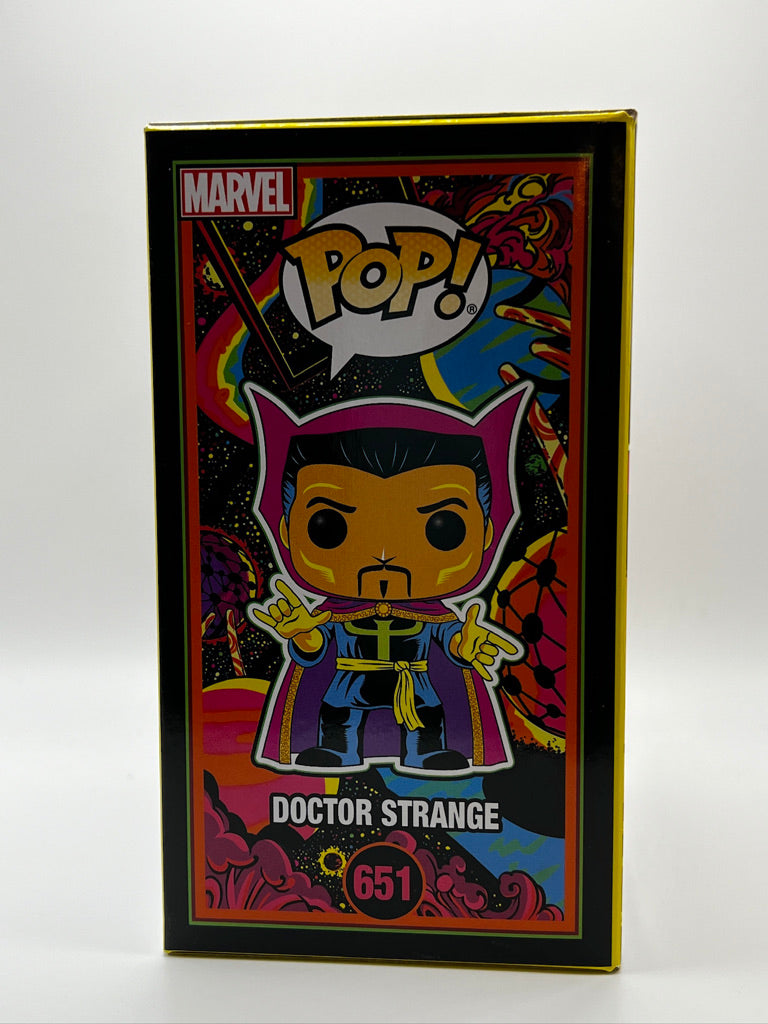 ¡Funko Pop! Marvel - Doctor Strange (Blacklight) Exclusivo de Target