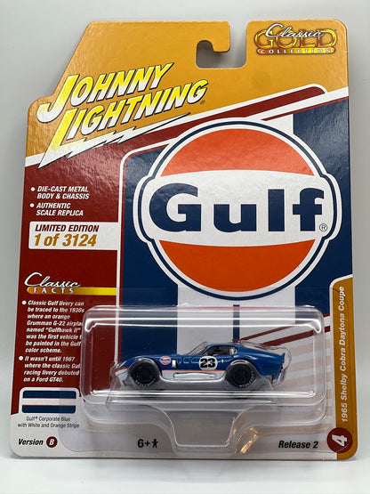 Johnny Lightning - 1965 Shelby Cobra Daytona Coupe (Gulf Livery Dark Blue with White Stripes)