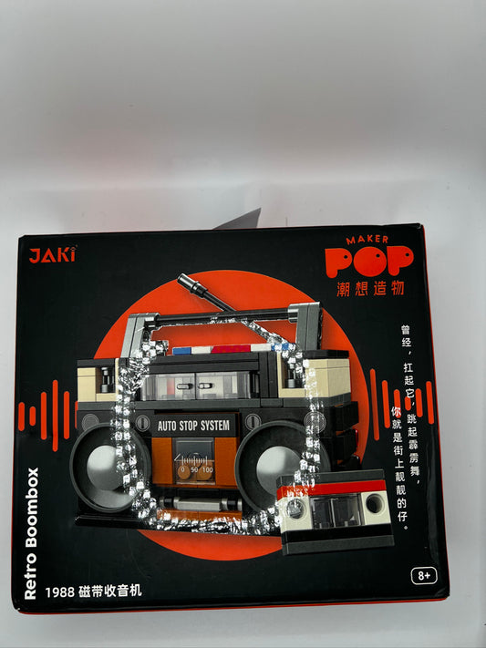 Jaki Maker Pop Retro Boombox (no LEGO)