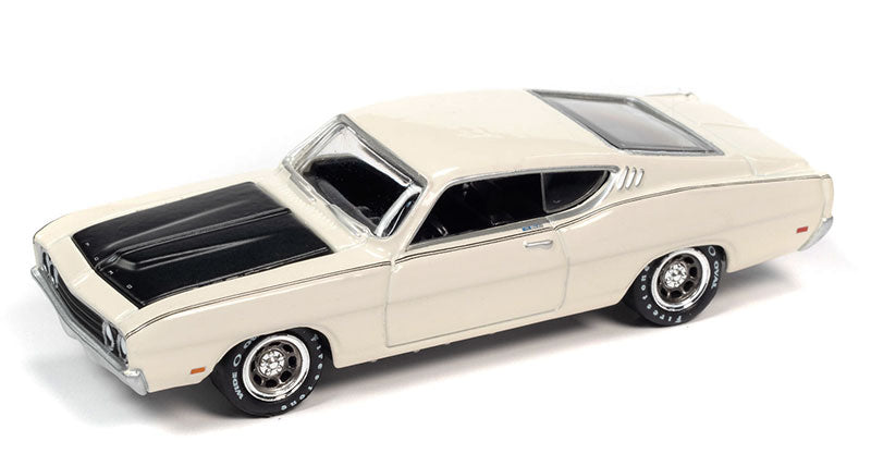 Johnny Lightning Classic Gold - 1969 Ford Torino Talledega (Wimbledon White)