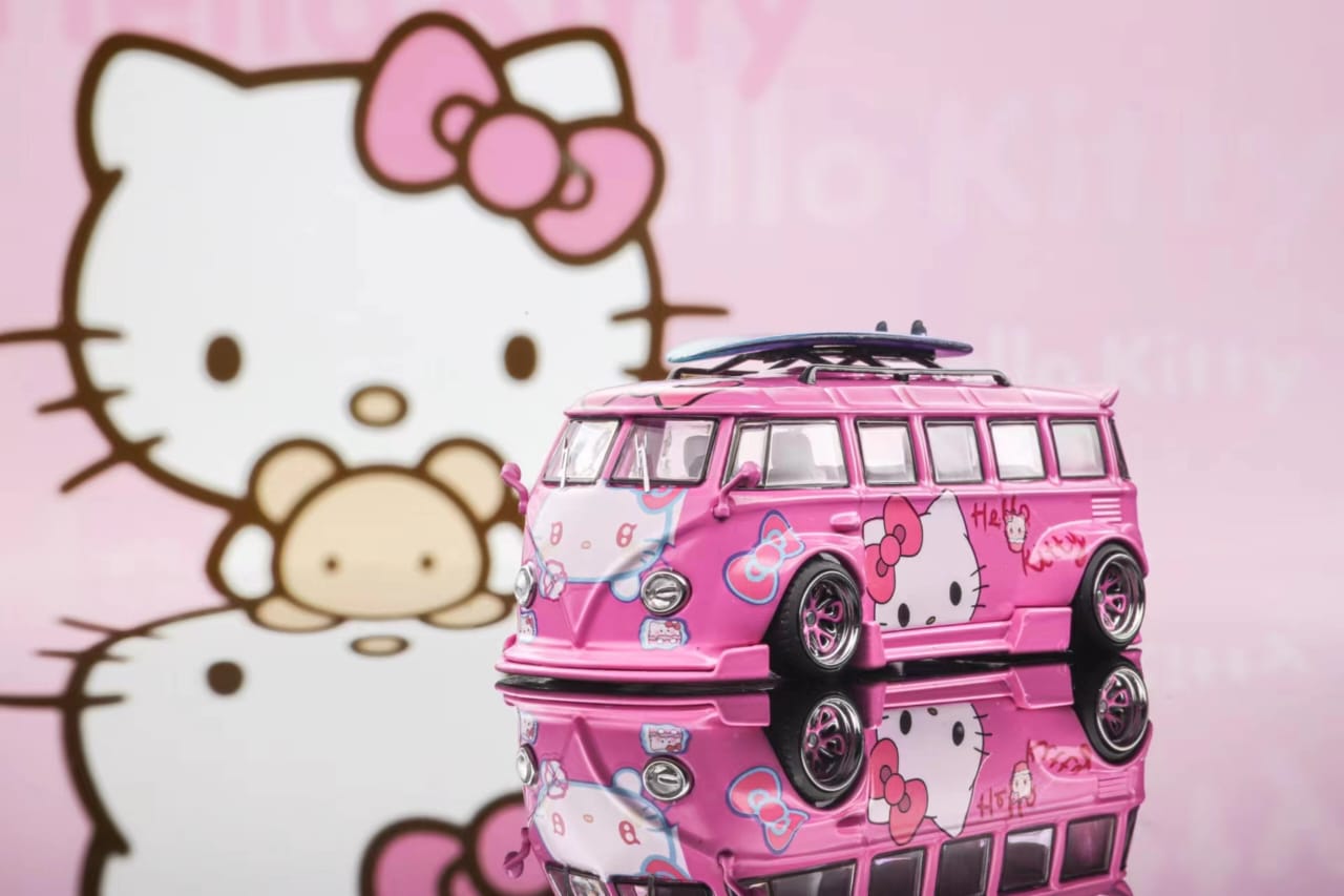 Liberty64 Volkswagen T1 Panel Widebody modified  with Surfboard (Pink Hello Kitty Livery)