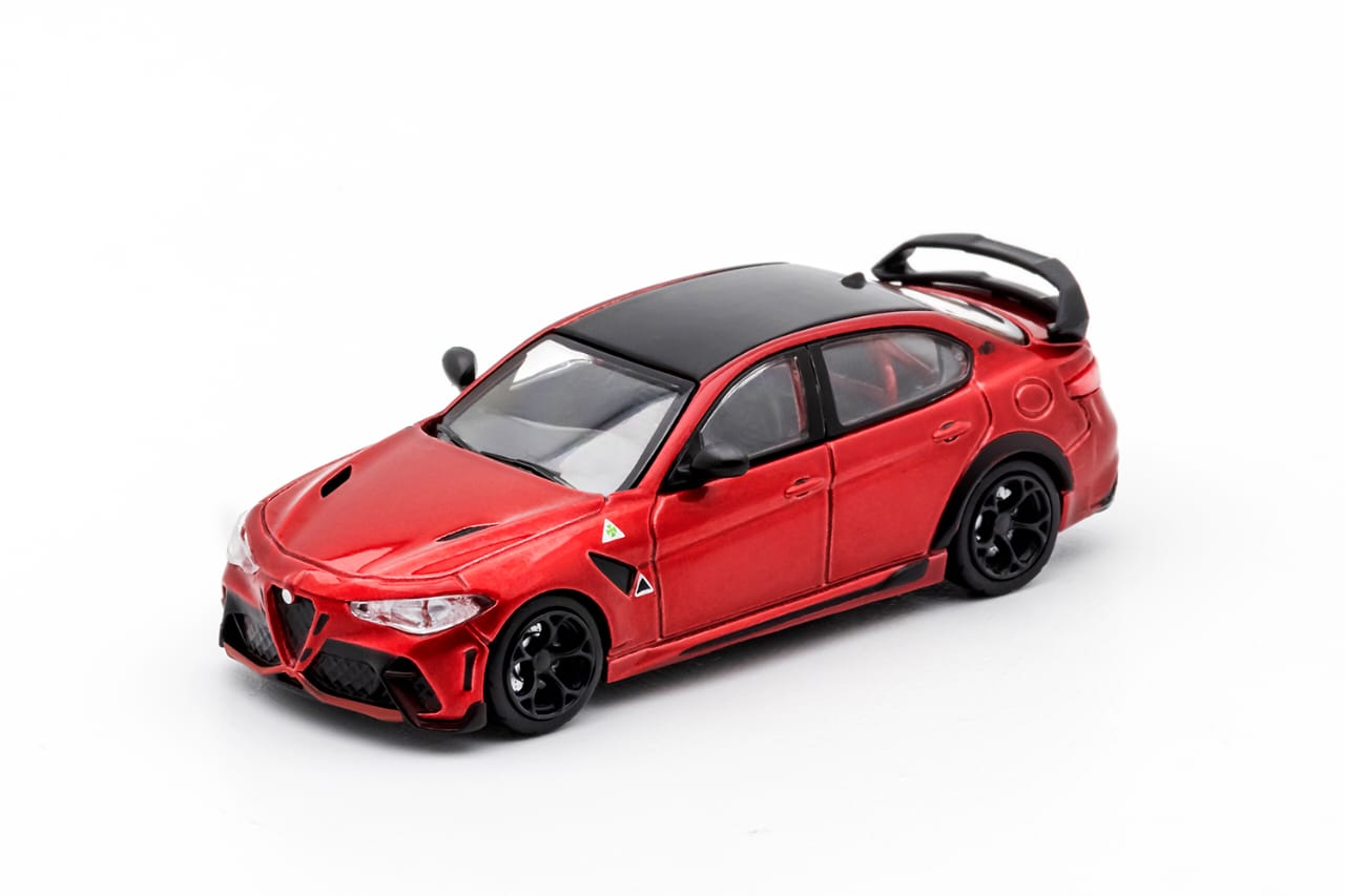 DCT Alfa Romeo Giulia GTAm (Wine Red)