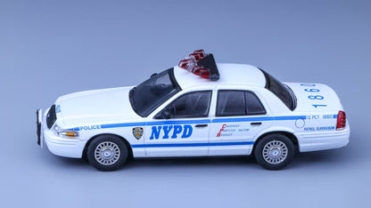 (PREORDER) Rollin' 64 - Crown Victoria (NYPD Patrol Supervisor)