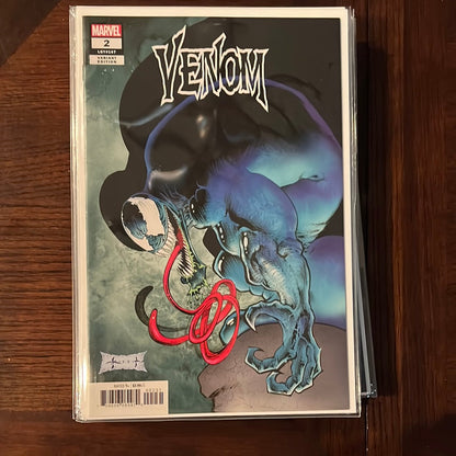 Venom Runs et variantes de couvertures/titres