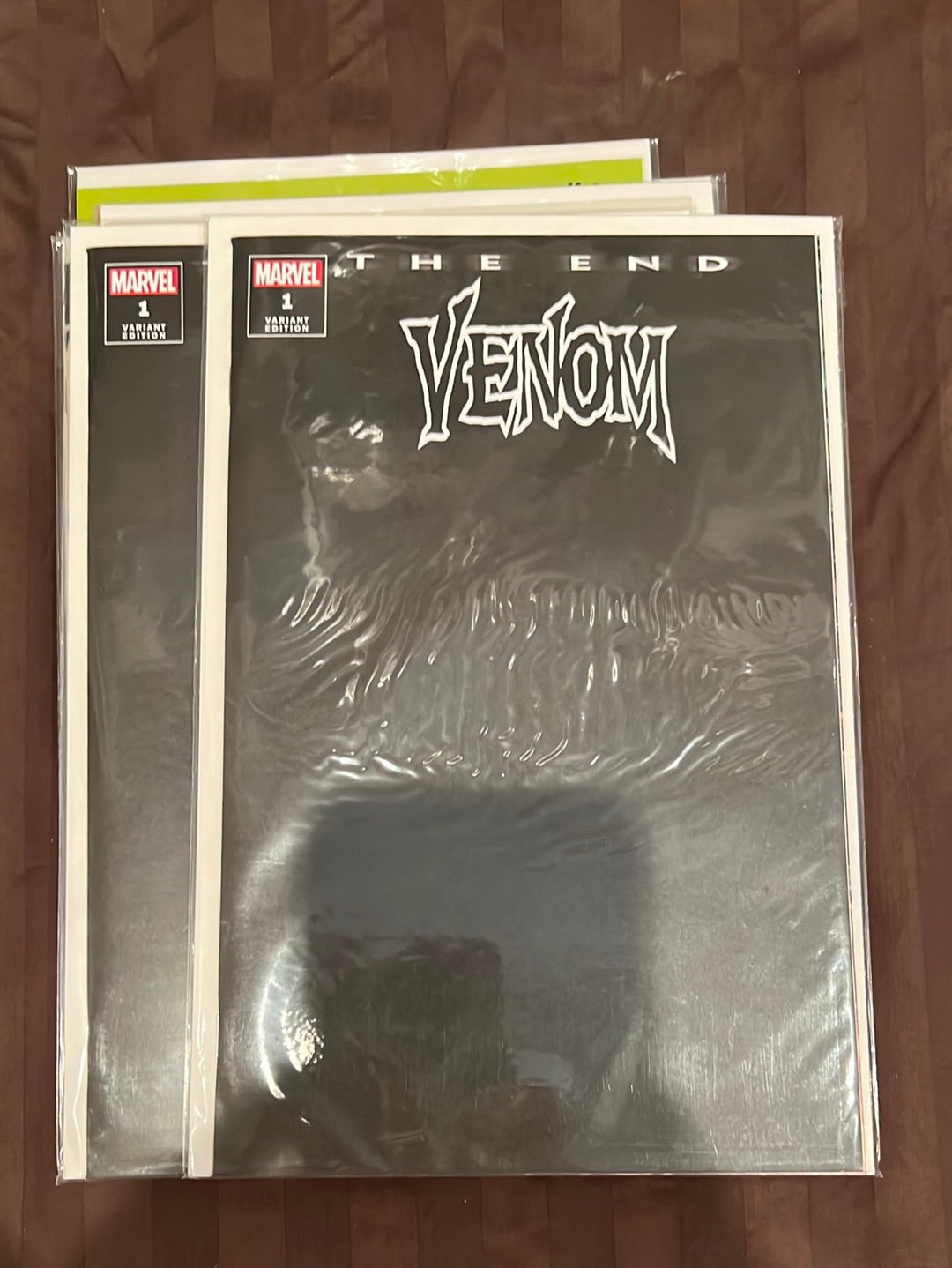 Venom Runs et variantes de couvertures/titres