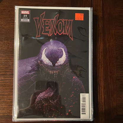 Venom Runs et variantes de couvertures/titres