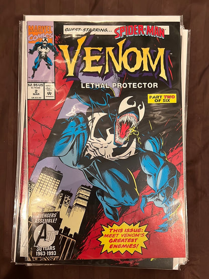 Venom Runs et variantes de couvertures/titres