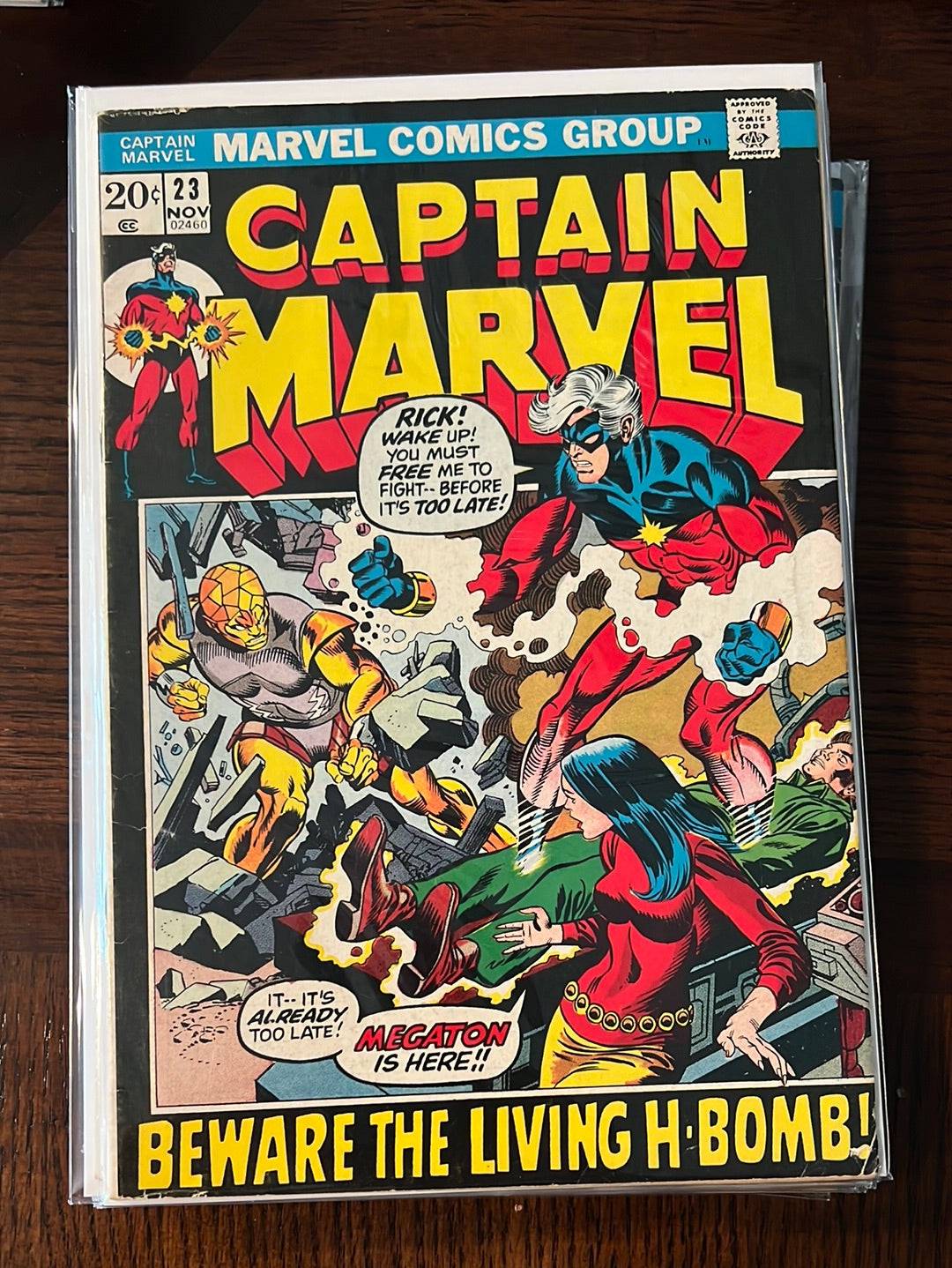 Captain Marvel v1